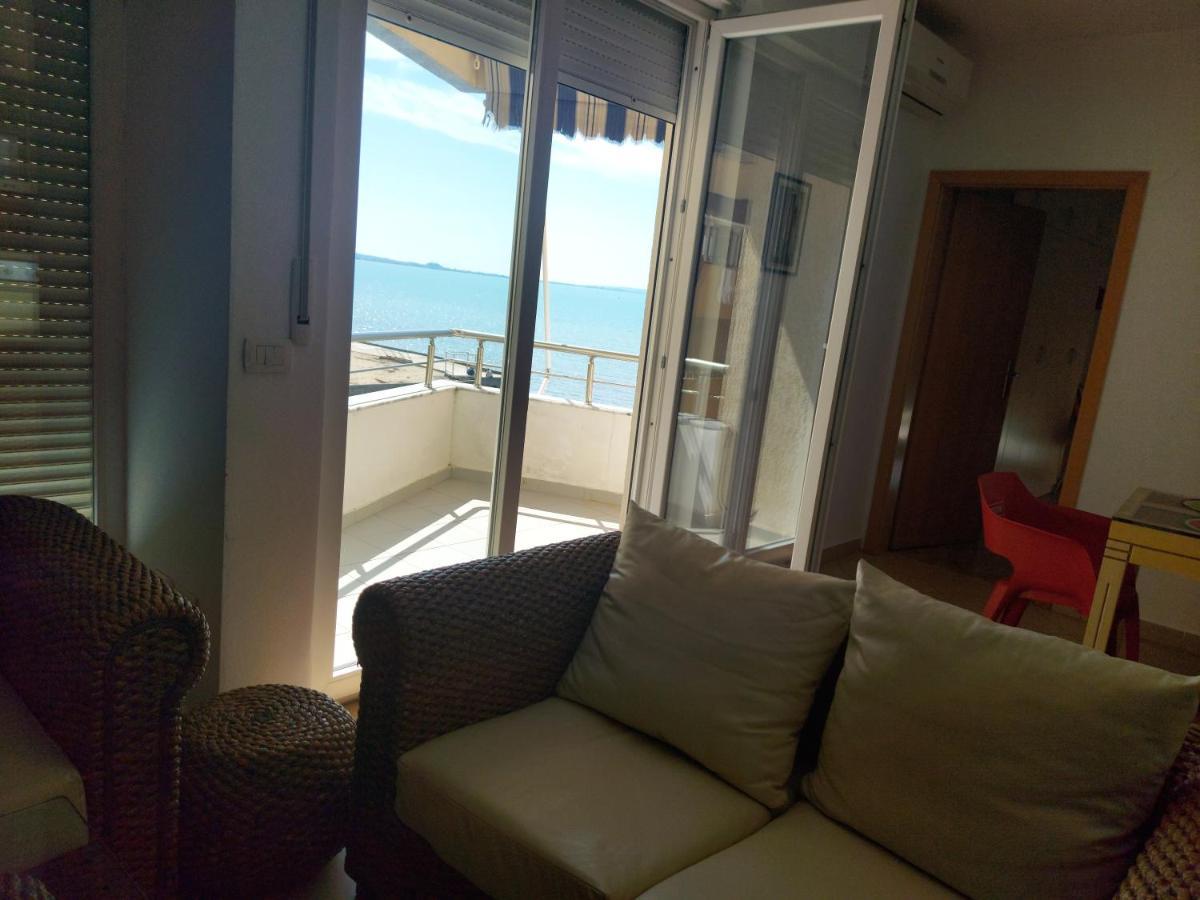 Bral Apartments 4 Durres Bagian luar foto