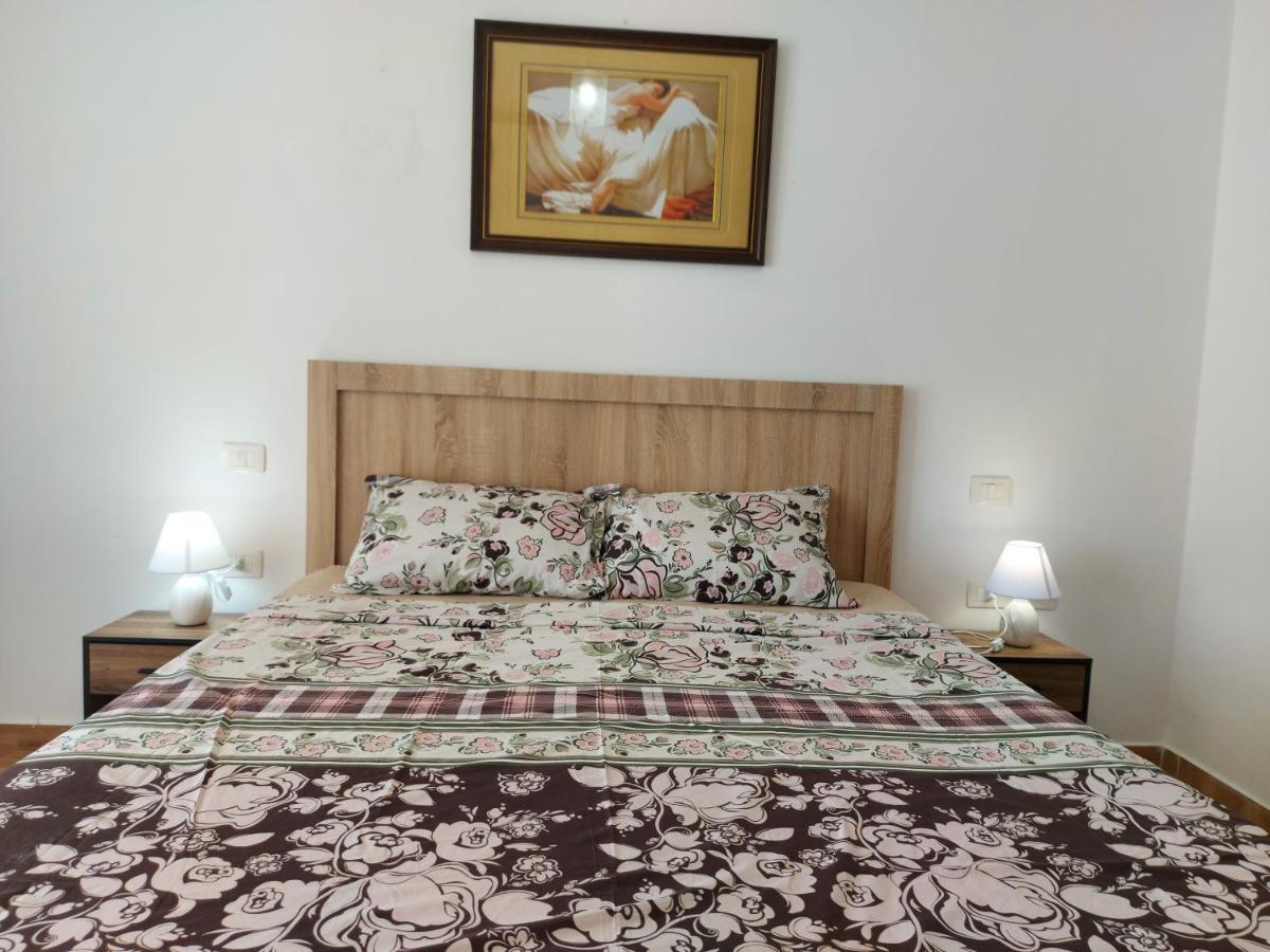 Bral Apartments 4 Durres Bagian luar foto
