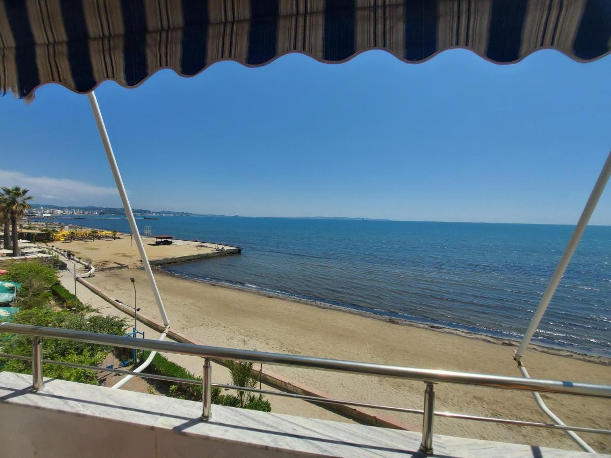 Bral Apartments 4 Durres Bagian luar foto