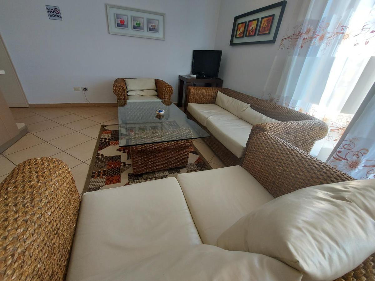 Bral Apartments 4 Durres Bagian luar foto