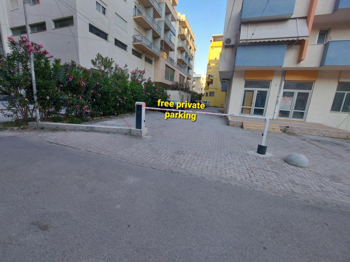 Bral Apartments 4 Durres Bagian luar foto