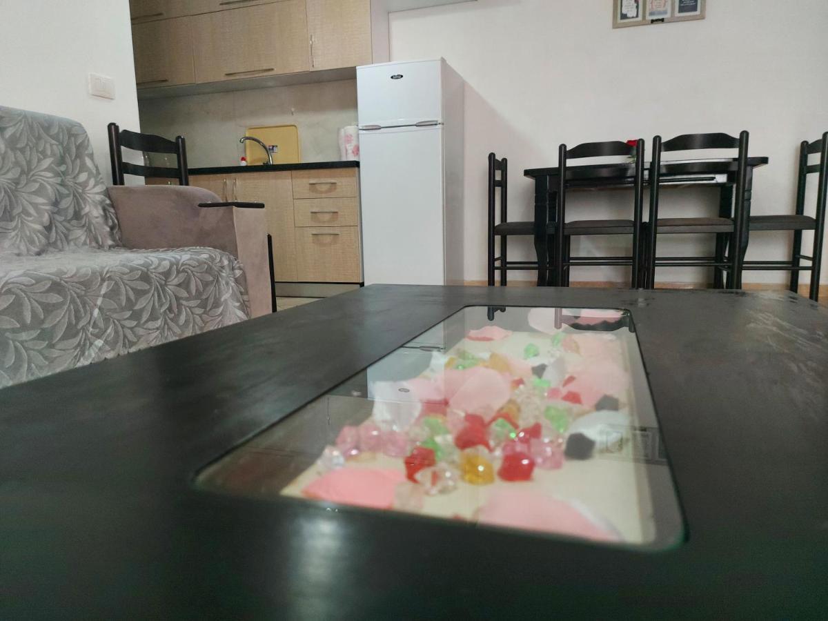 Bral Apartments 4 Durres Bagian luar foto