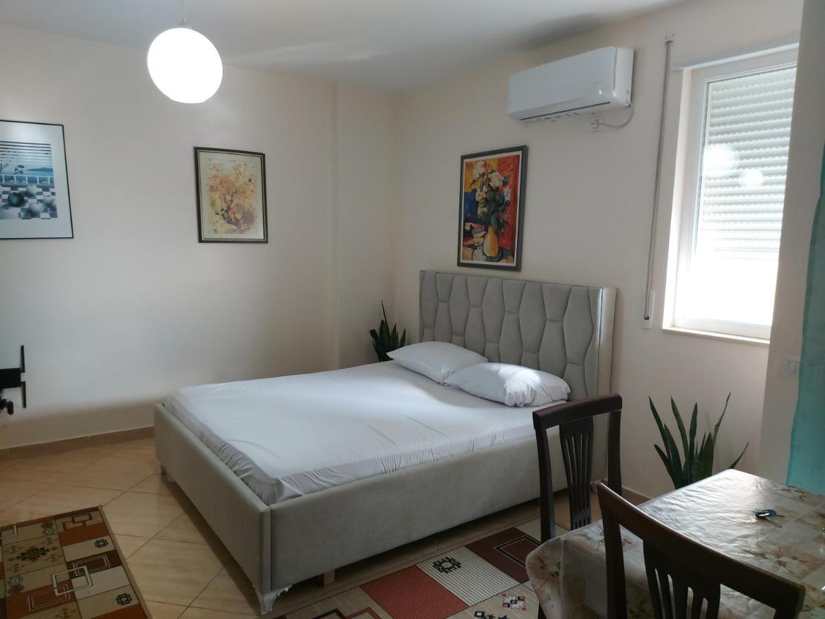 Bral Apartments 4 Durres Bagian luar foto