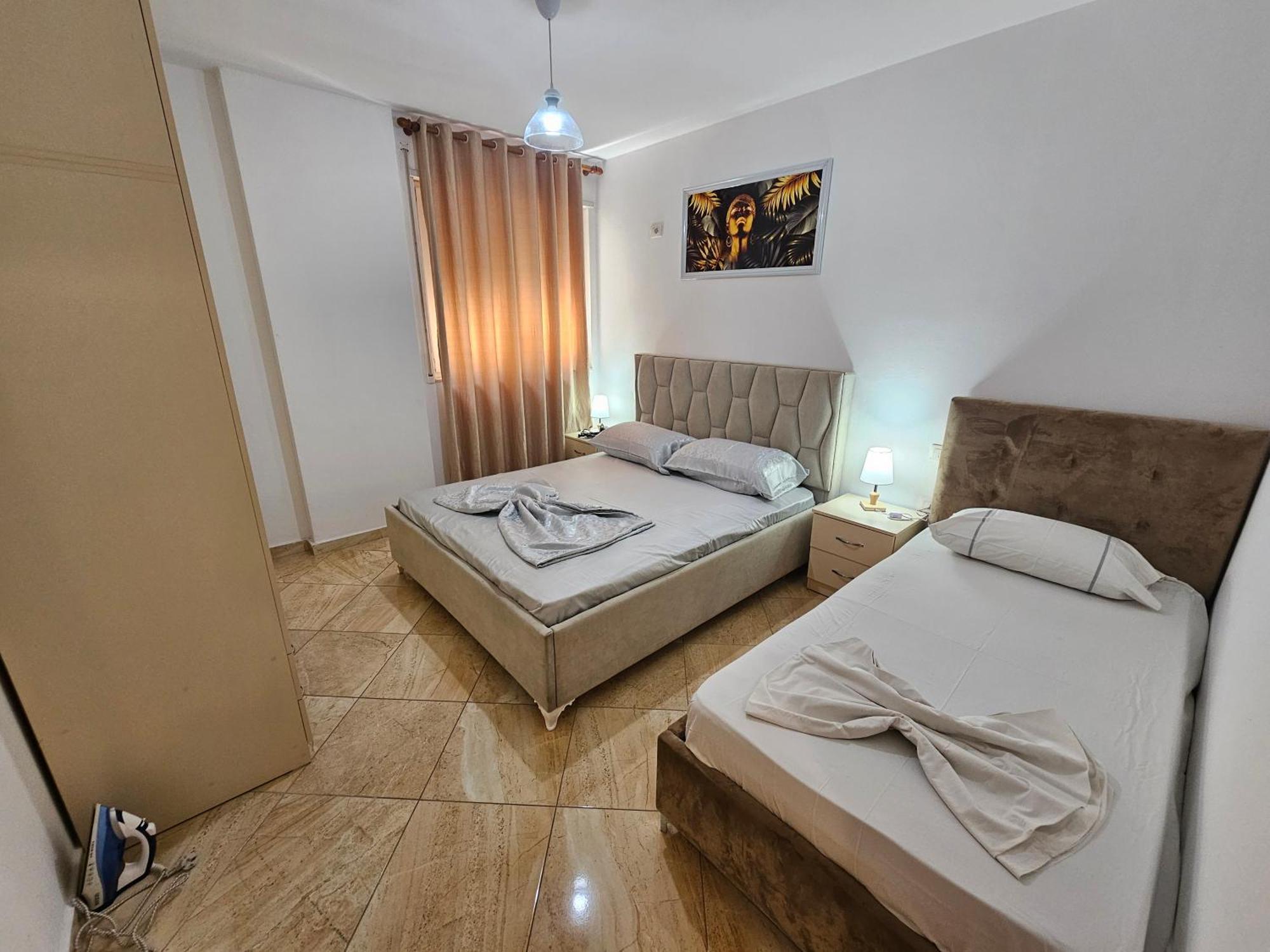 Bral Apartments 4 Durres Bagian luar foto